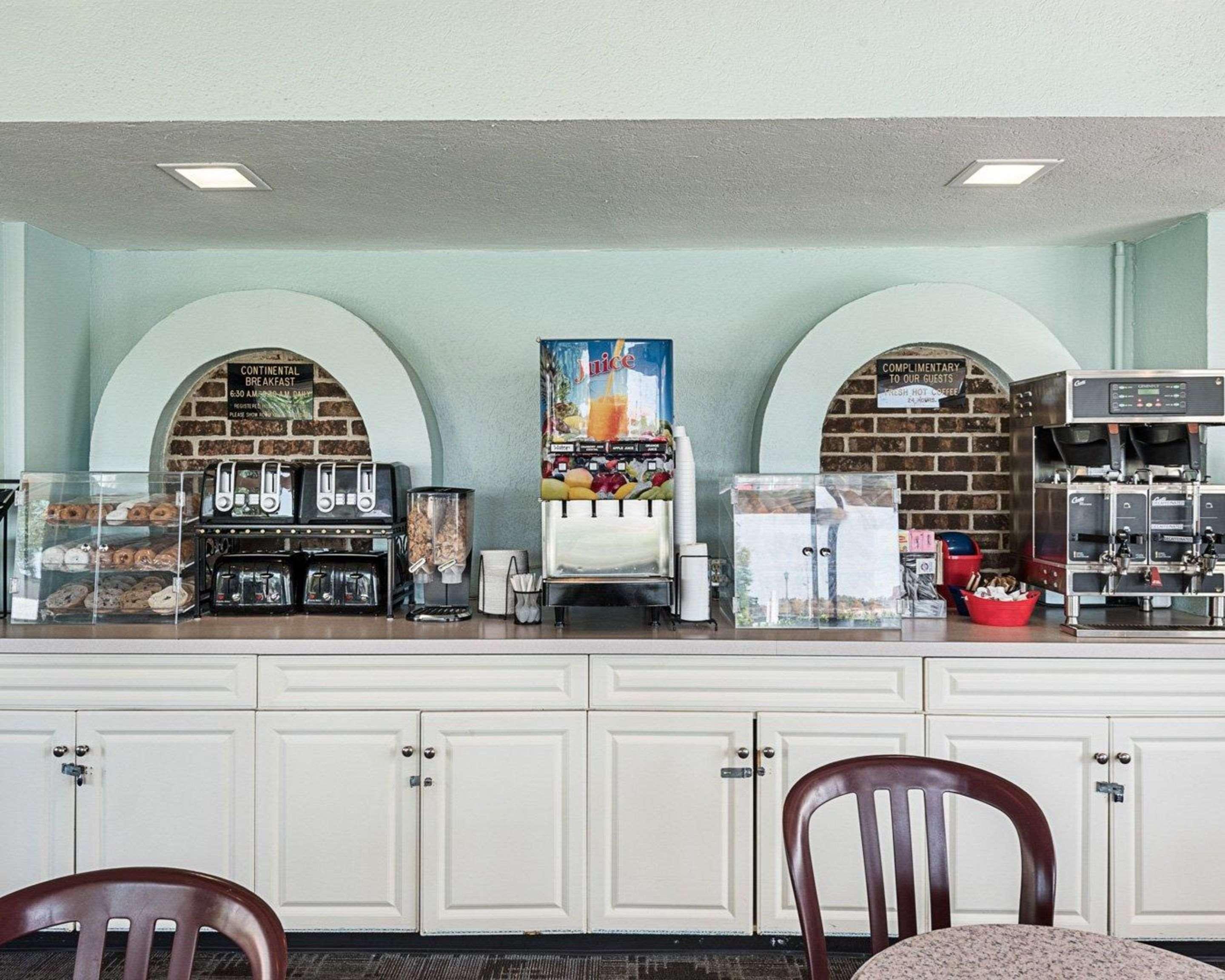 Econo Lodge Inn & Suites Rehoboth Beach Εξωτερικό φωτογραφία